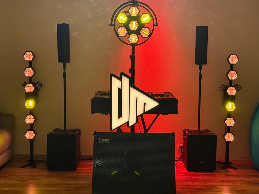 Signature Stage Rig
